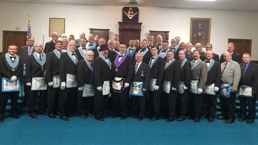 dist-27-ddgm-seneca DDGM Visits Seneca Lodge #805